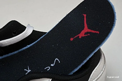 Hyperoad Check Cut x The Jordan Travis Scott 1209